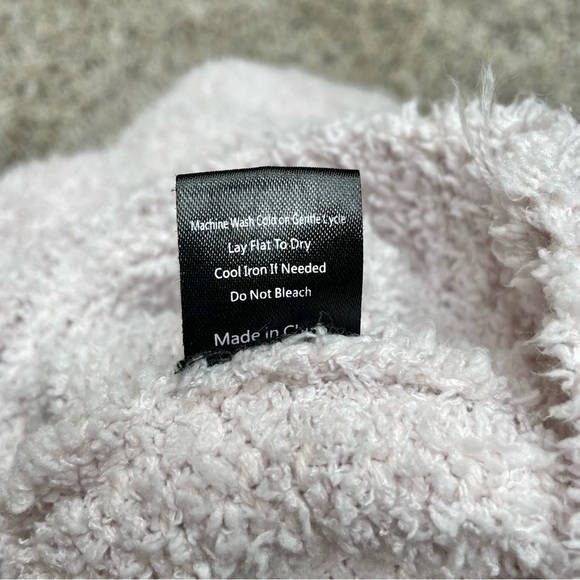 Shop The Mint Teddy Sherpa Pullover Sweater in Light Blush Pink Small - Picture 8 of 11